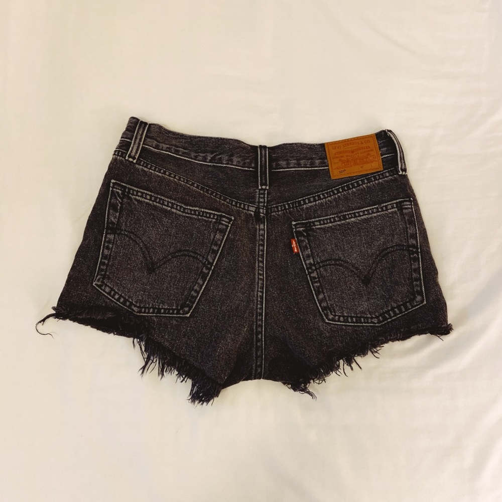 Levi’s 501 Cutoff Shorts
